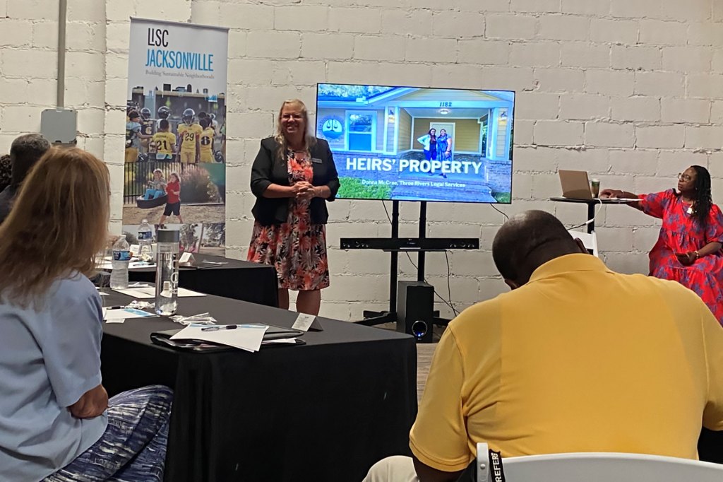 A group of people at a LISC Jacksonville training on Heirs' Property.