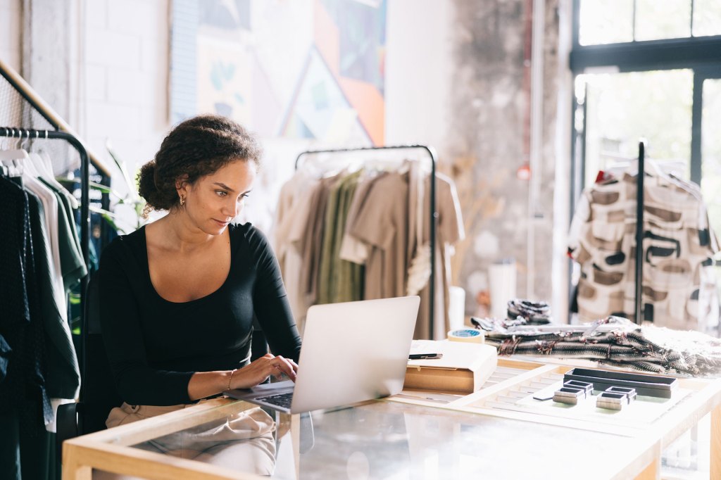 Where small businesses bank and why: Insights from the Small Business Credit Survey 